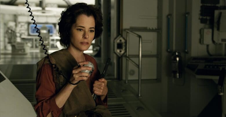 Parker Posey, Dr. Smith, Lost in Space, Pressurized